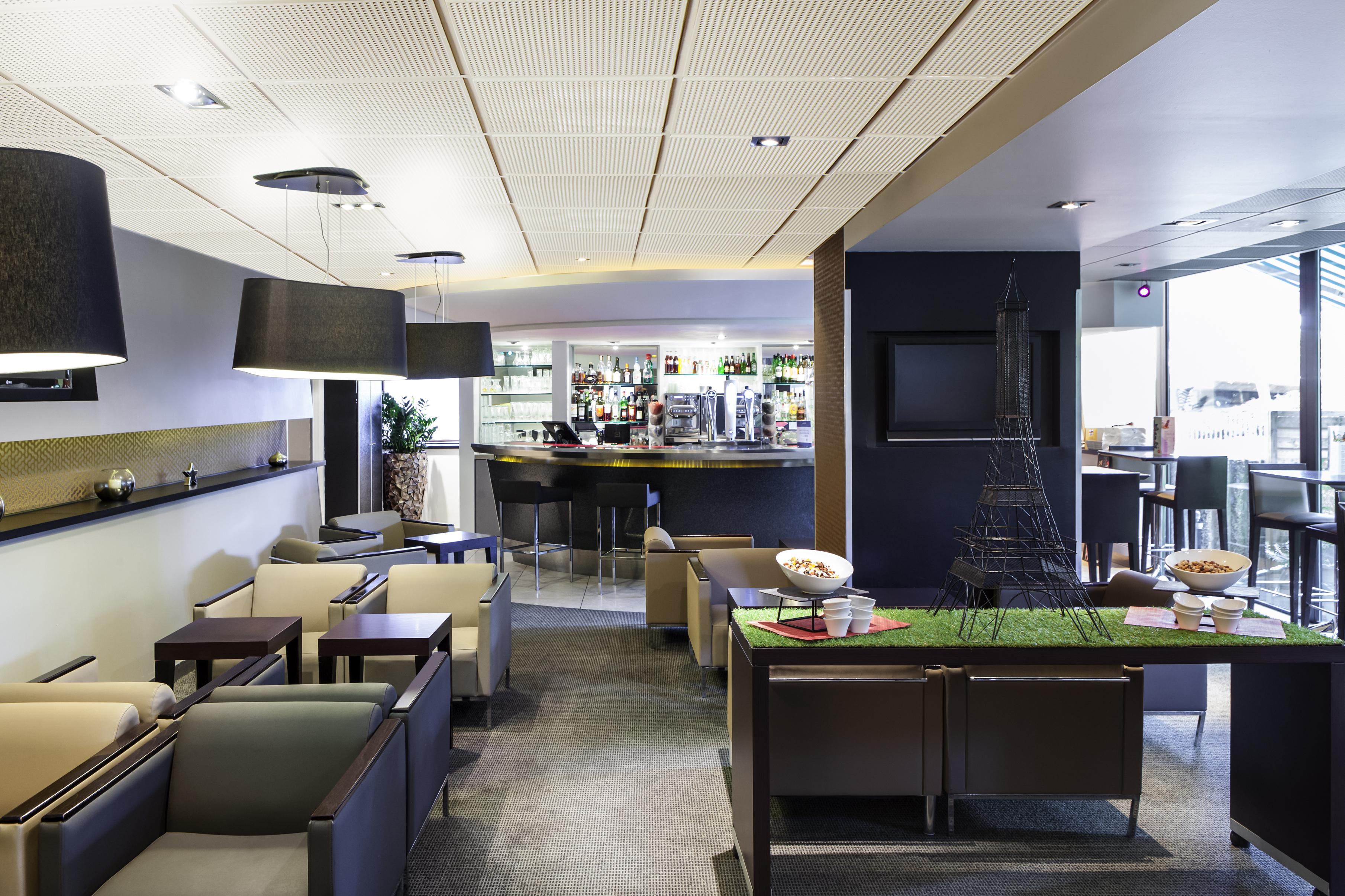 Novotel Paris La Defense Esplanade Courbevoie Exteriör bild